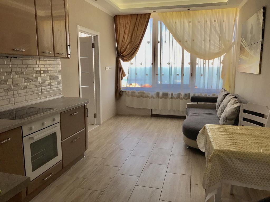 Apartment Henuezka 5 Odessa Exterior photo
